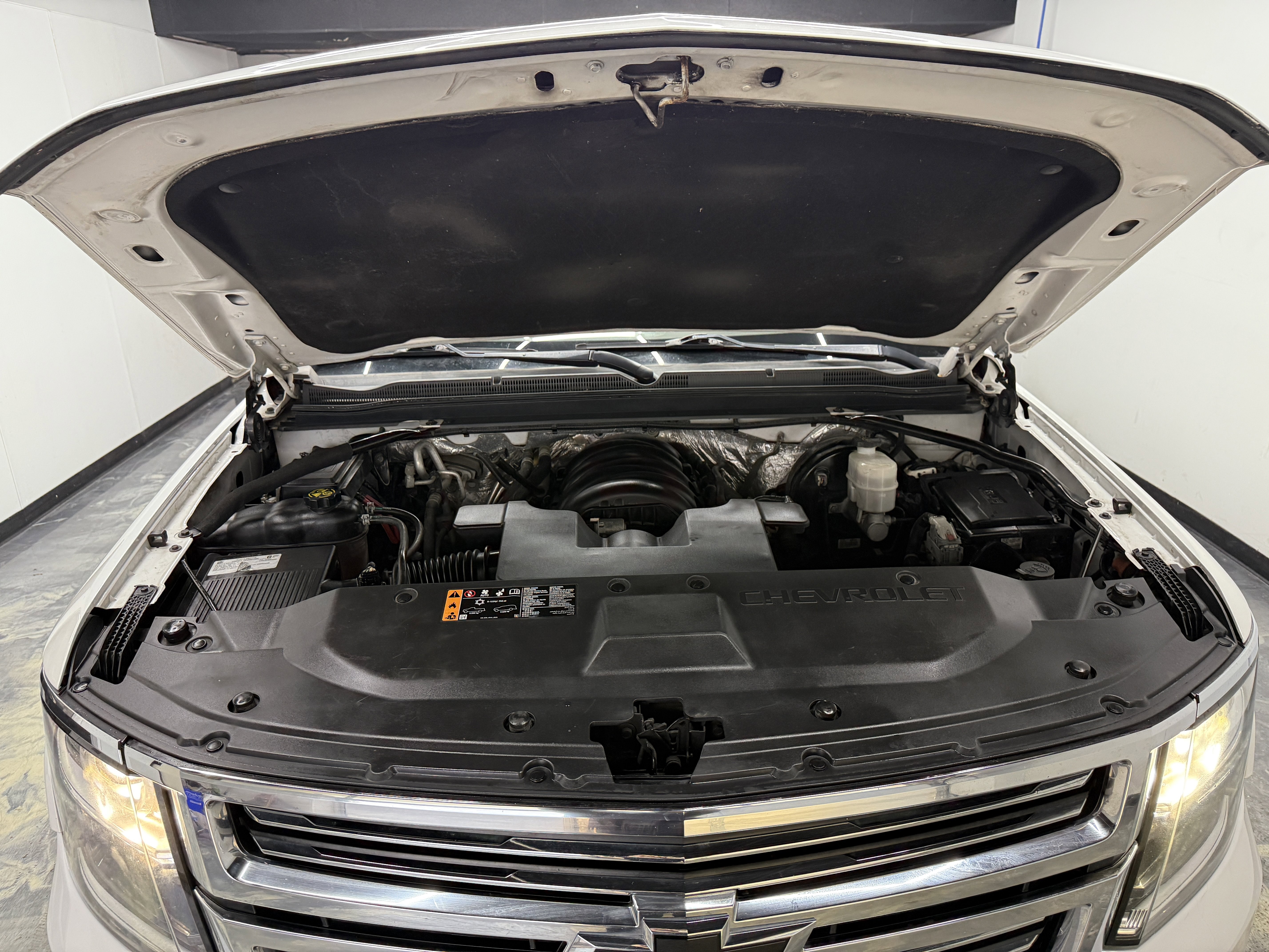 Used 2017 Chevrolet Suburban Premier image 33