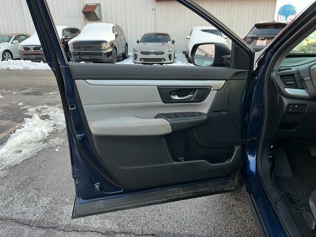 Used 2020 Honda CR-V LX image 18