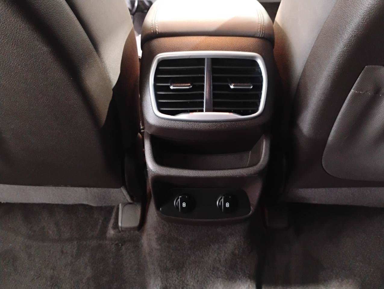 Used 2019 Hyundai Santa Fe SEL FWD image 72
