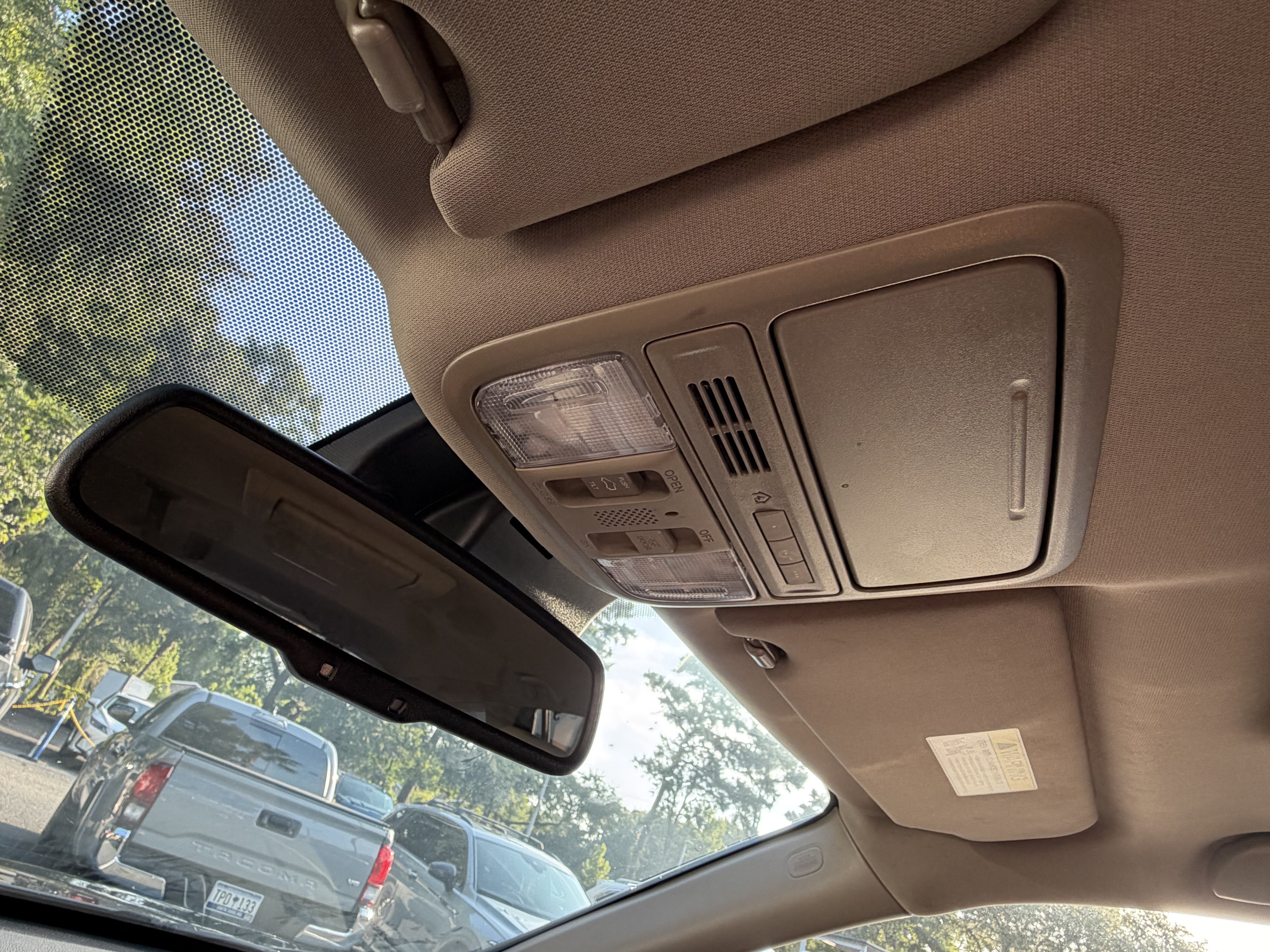Used 2016 Honda Pilot Touring image 28