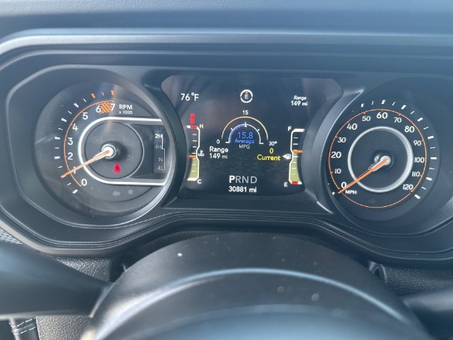 Used 2025 Jeep Wrangler Unlimited Rubicon AWD/4WD image 12