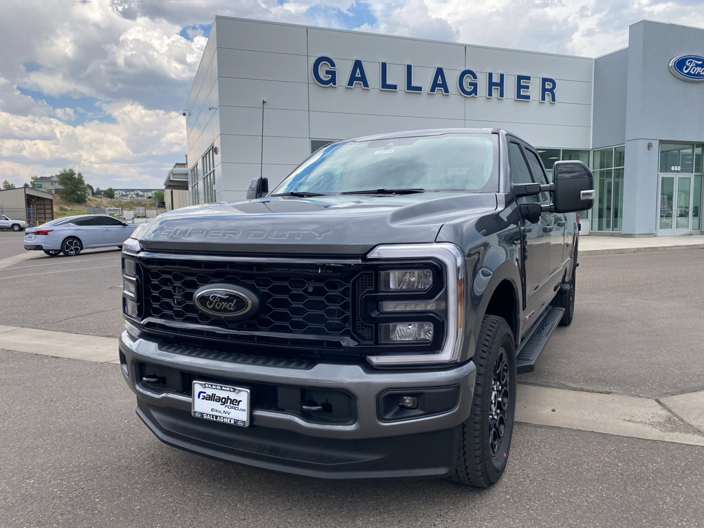 New 2025 Ford F350 4x4 Crew Cab Super Duty image 15