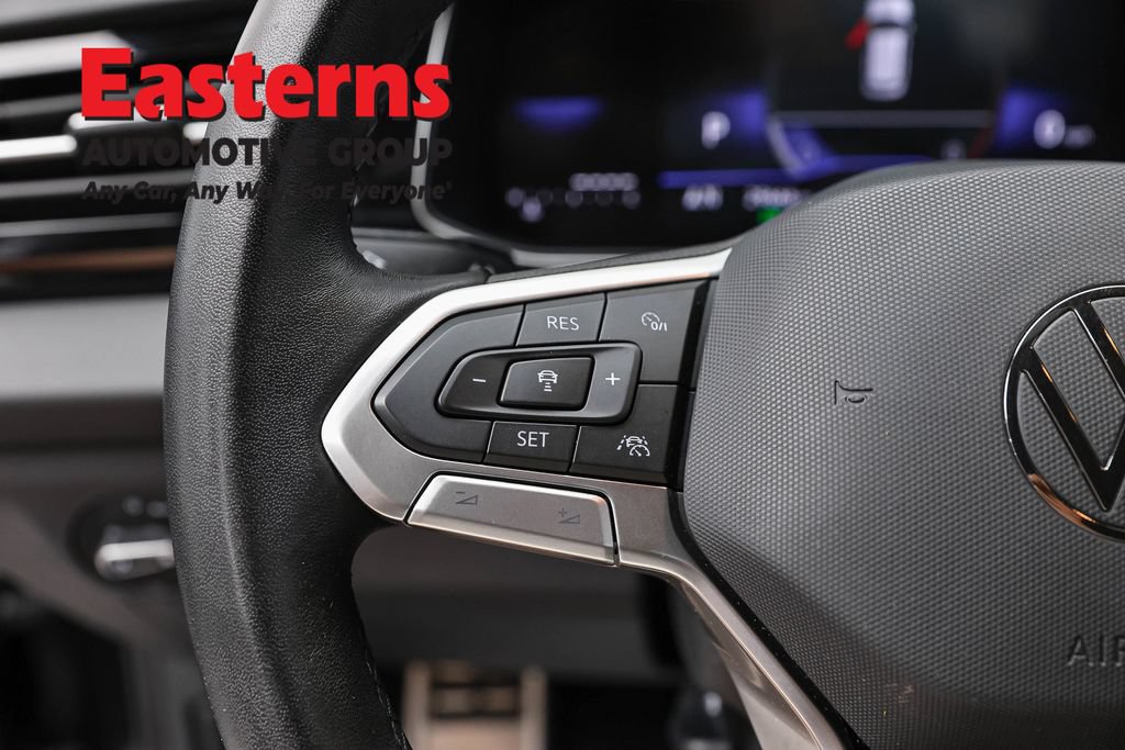 Used 2025 Volkswagen Jetta Sport FWD image 16