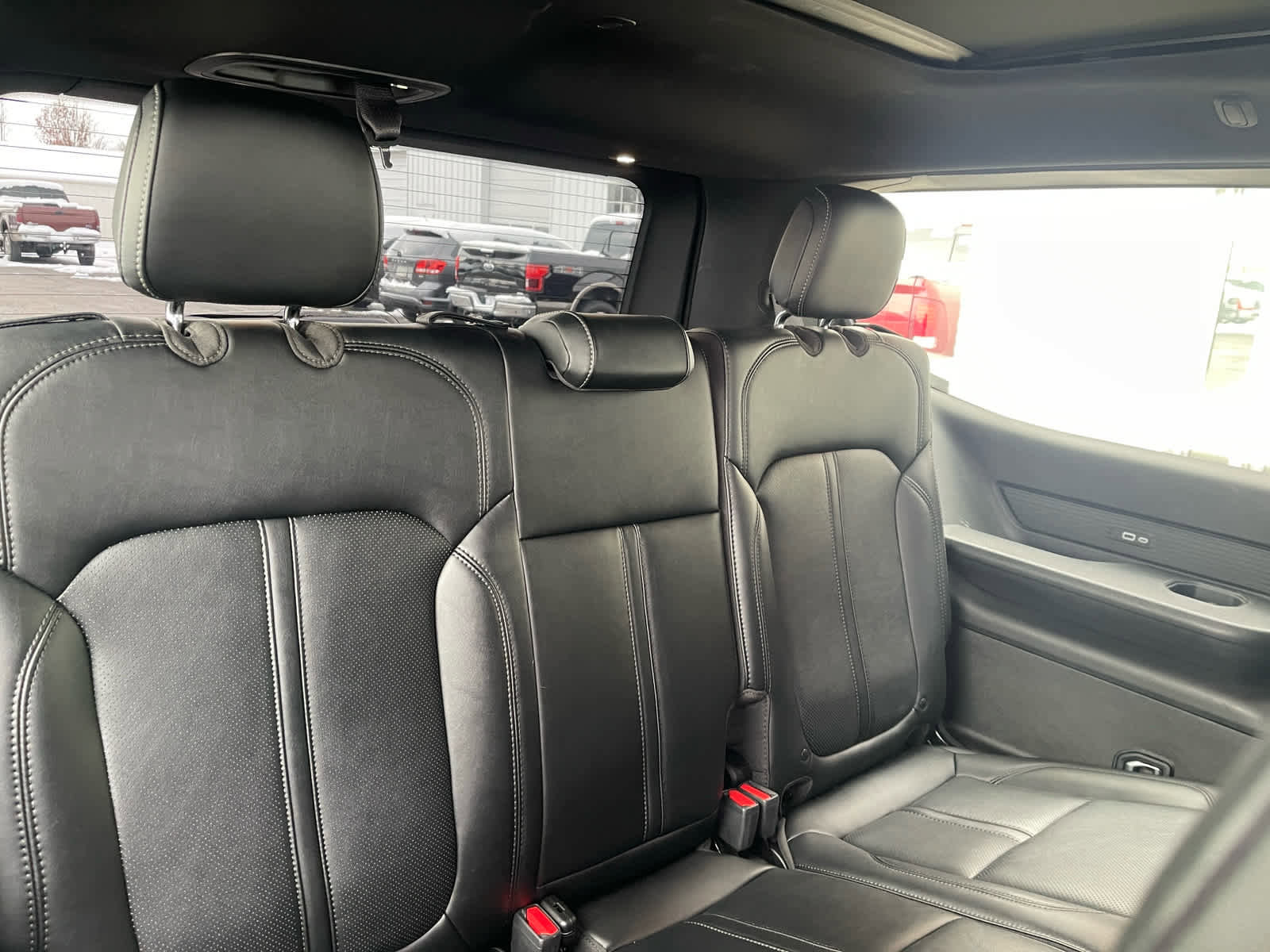 Used 2024 Jeep Wagoneer Series II image 15