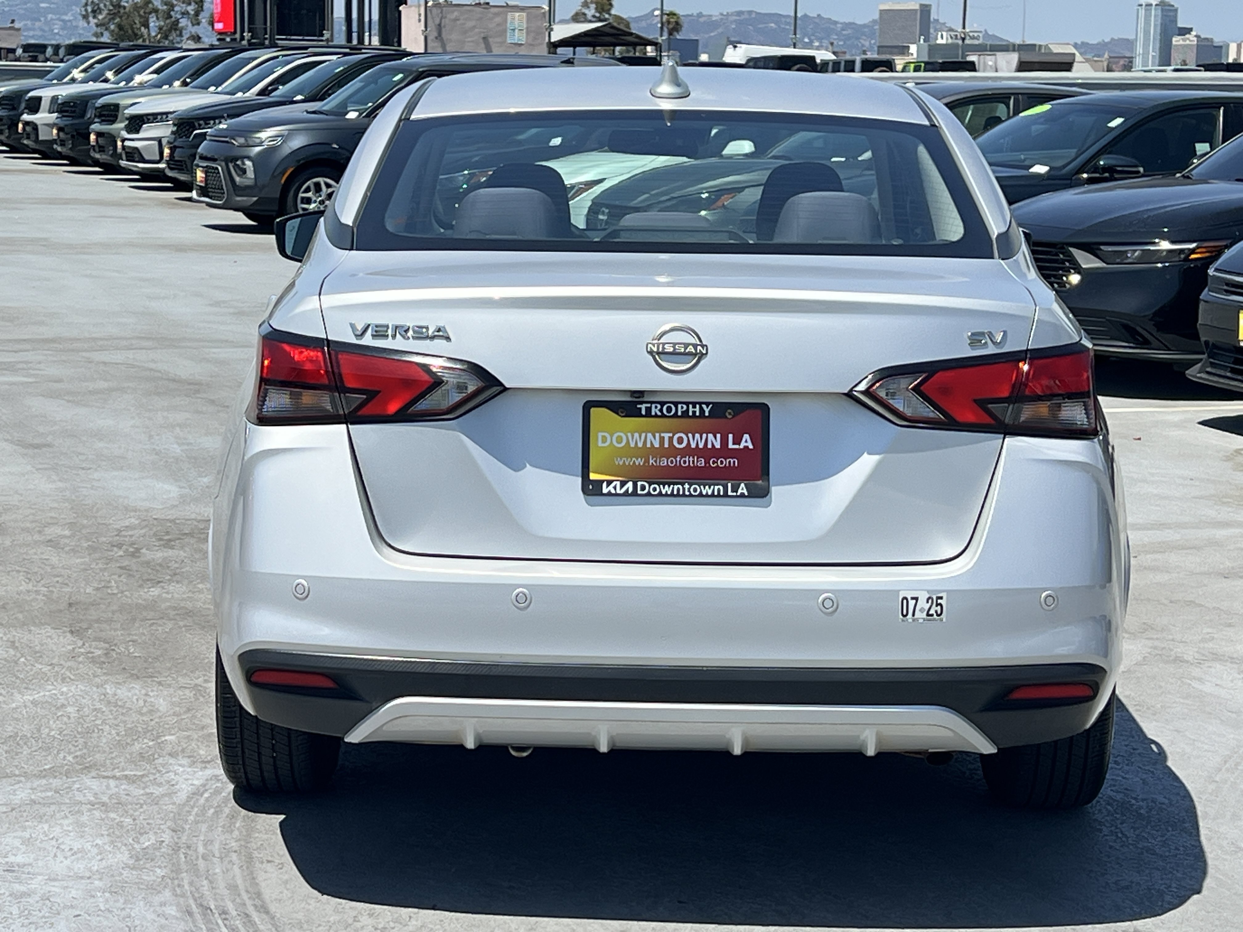 Used 2023 Nissan Versa SV FWD image 6