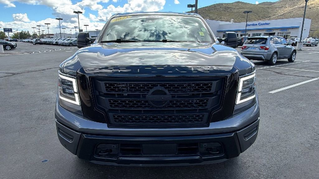 Used 2023 Nissan Titan SV w/ SV Convenience Package AWD/4WD image 8