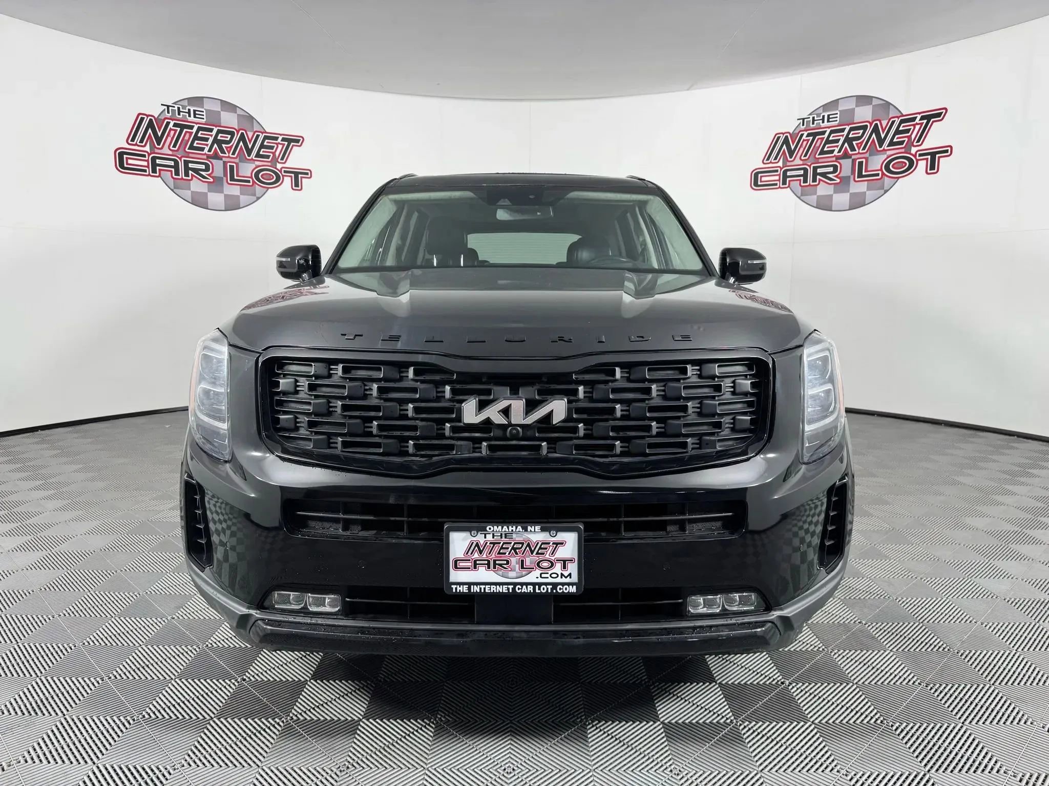 Used 2022 Kia Telluride SX w/ SX Prestige Package AWD/4WD image 2