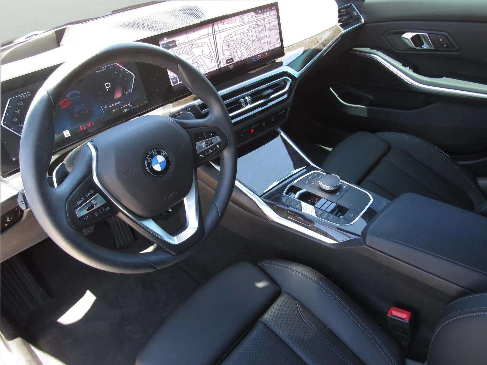 Used 2024 BMW 330i Sedan w/ Premium Package RWD image 15