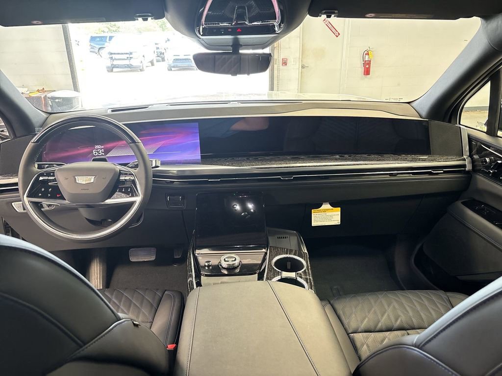 New 2025 Cadillac Escalade IQ Luxury 1 w/ LPO, Radiant Package image 25