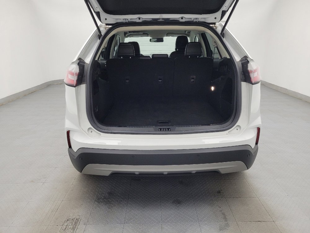 Used 2023 Ford Edge SEL image 29