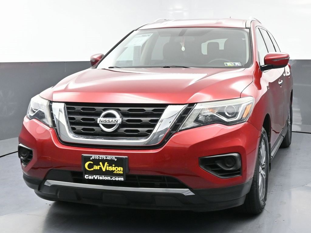 Used 2018 Nissan Pathfinder S image 5