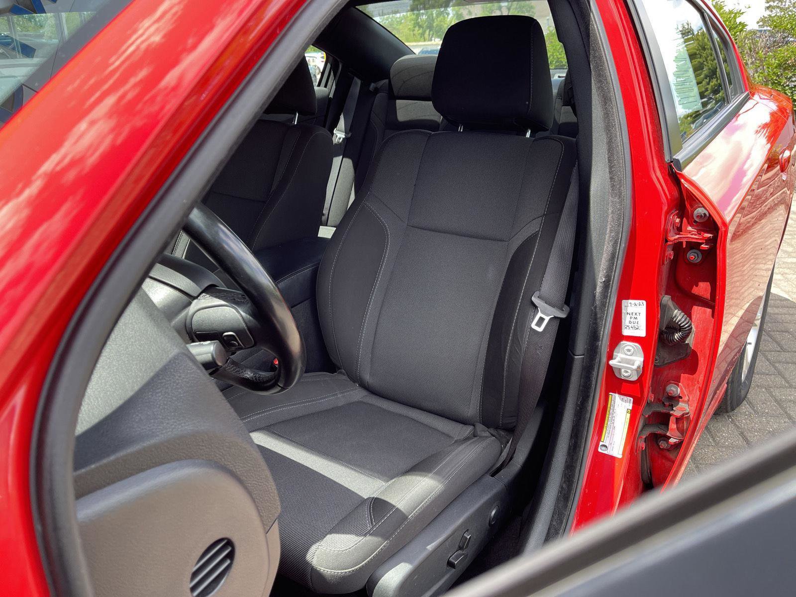 Used 2022 Dodge Charger SXT RWD image 13