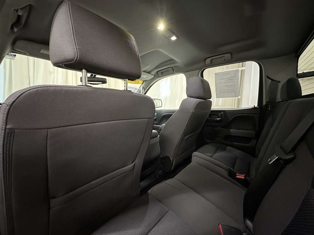 Used 2018 GMC Sierra 1500 SLE w/ SLE Value Package AWD/4WD image 19