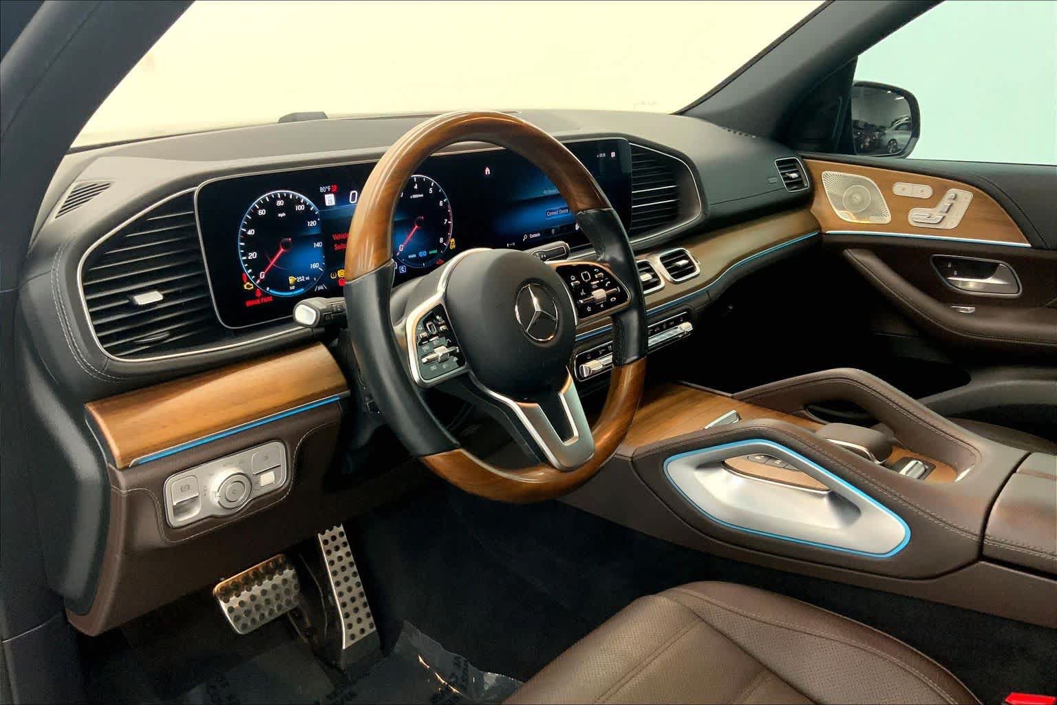 Used 2022 Mercedes-Benz GLS 450 4MATIC image 20