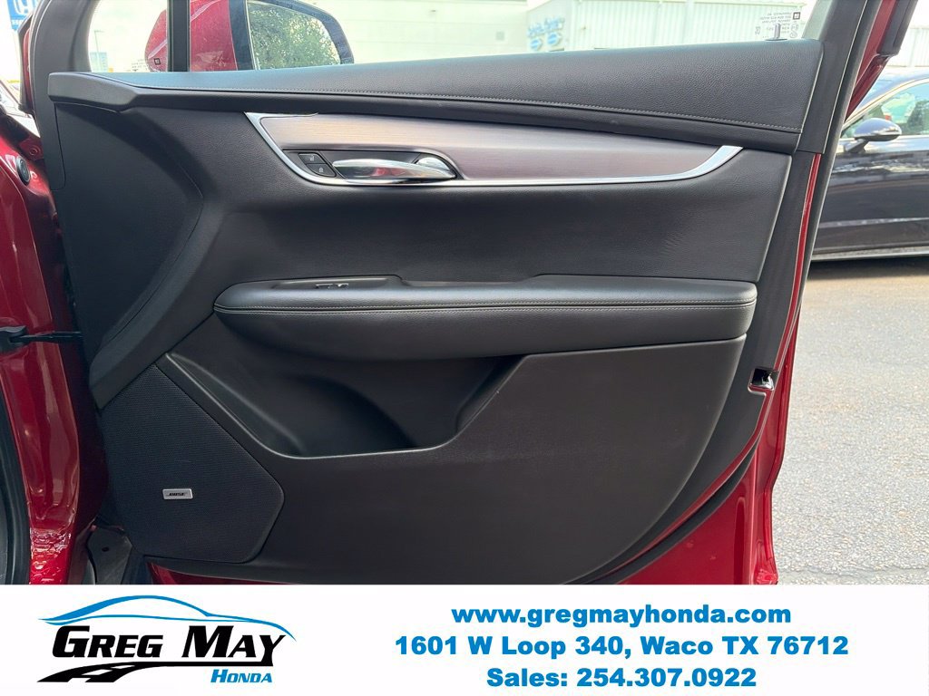Used 2023 Cadillac XT6 Luxury AWD/4WD image 12
