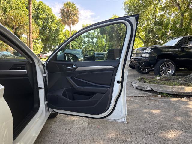 Used 2019 Volkswagen Jetta S FWD image 23