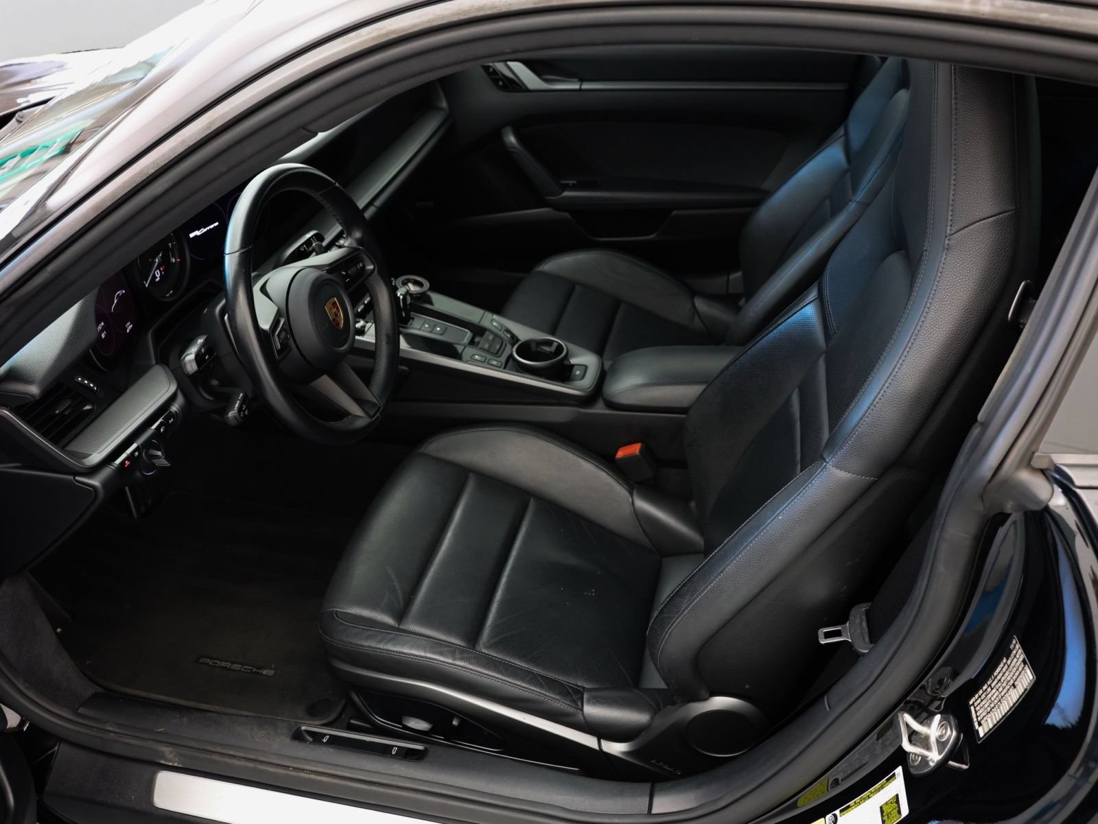 Used 2020 Porsche 911 Carrera RWD image 13