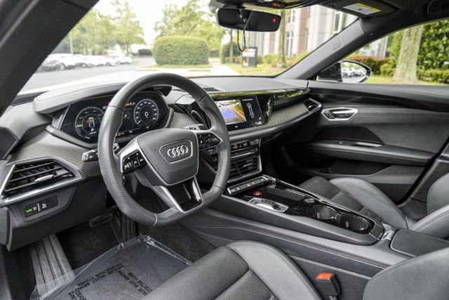 Used 2022 Audi e-tron GT Premium Plus w/ Performance Package AWD/4WD image 21