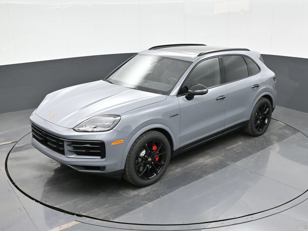 New 2026 Porsche Cayenne S AWD/4WD image 26