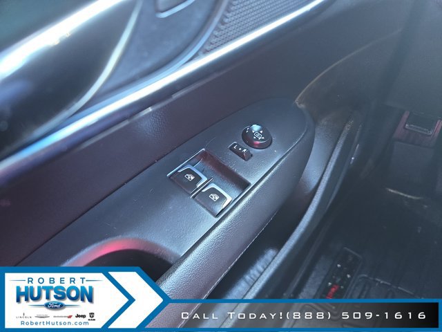 Used 2017 Cadillac ATS Luxury w/ Carbon Black Package RWD image 11