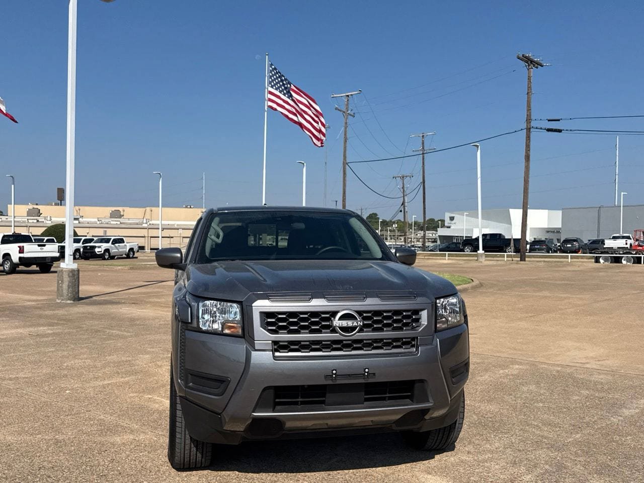 Certified 2025 Nissan Frontier SV w/ Tow Package RWD image 4