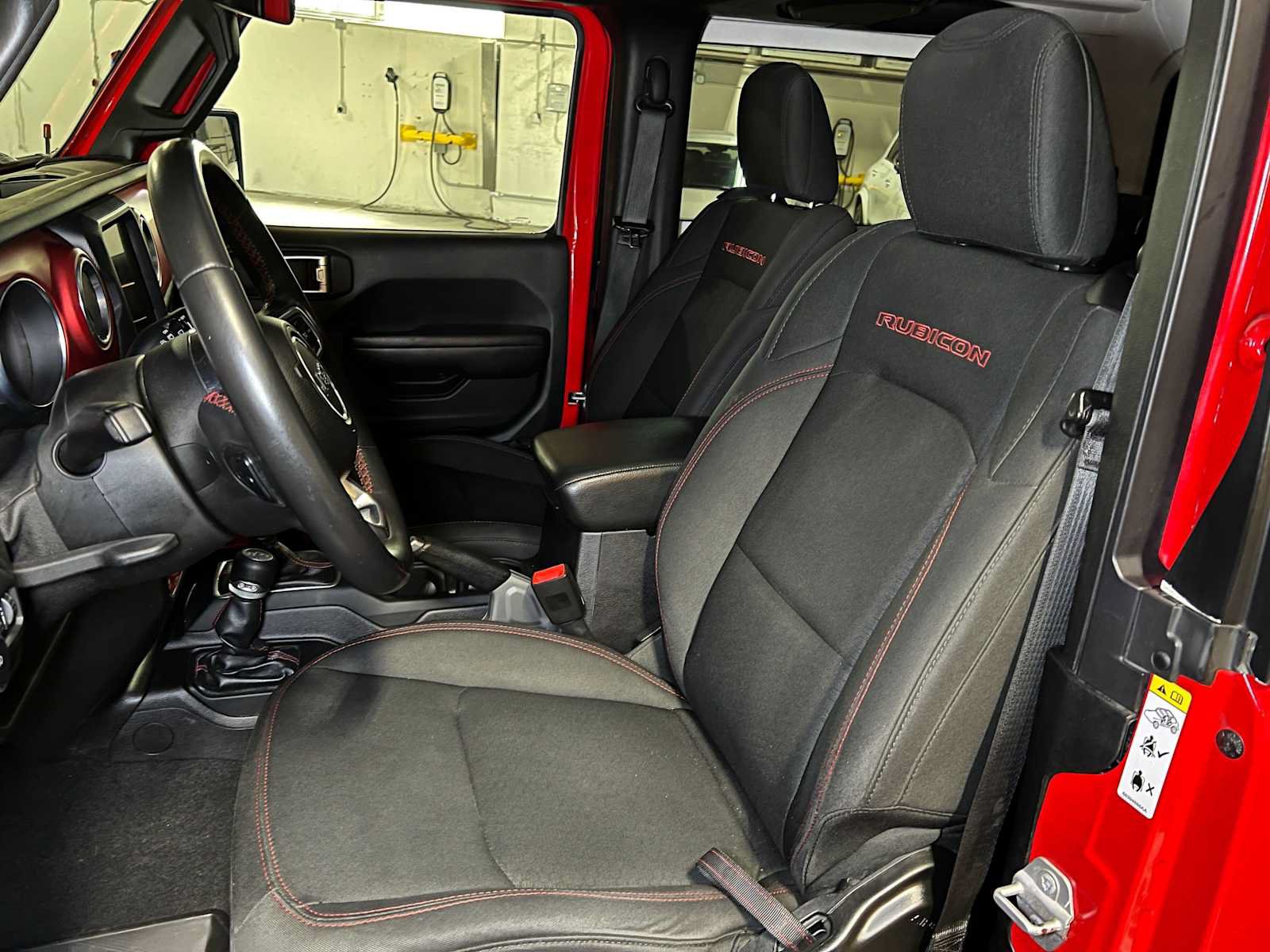 Used 2018 Jeep Wrangler Rubicon AWD/4WD image 19