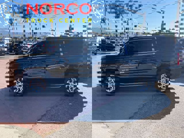 Used 2019 GMC Yukon XL SLT image 5