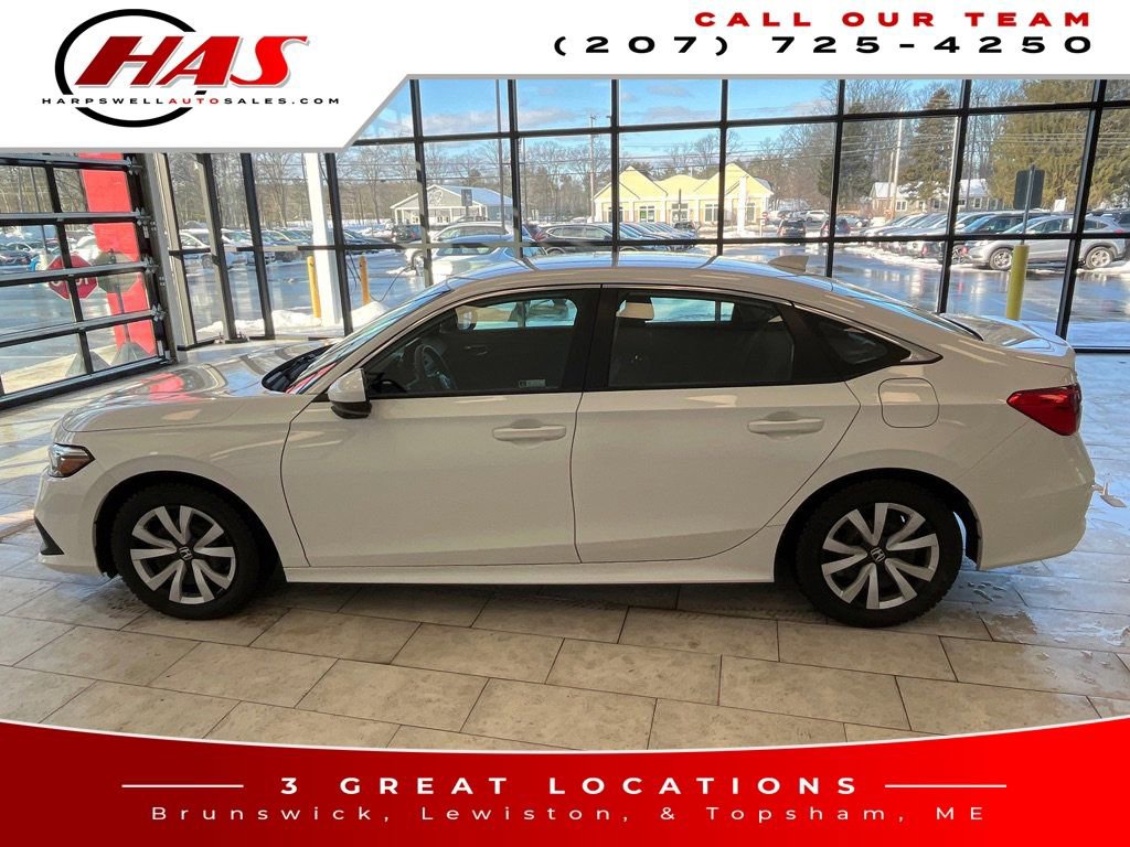 Used 2023 Honda Civic LX image 2