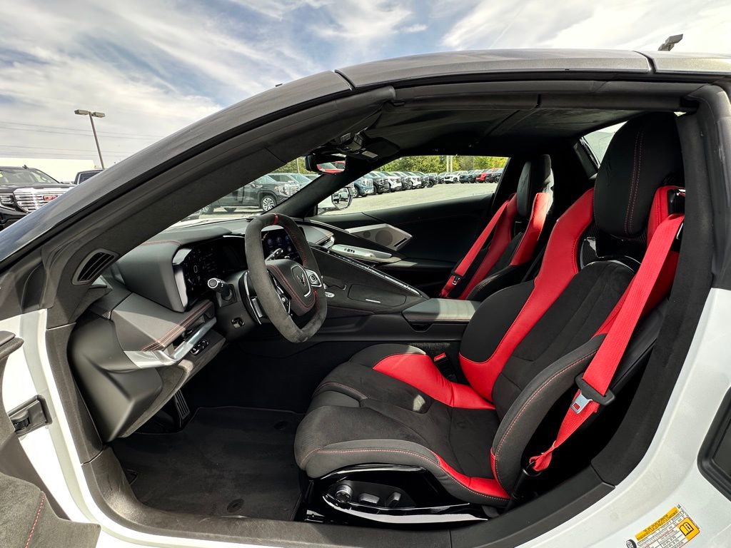 Certified 2021 Chevrolet Corvette Stingray Premium Conv w/ Z51 Performance Package RWD image 22