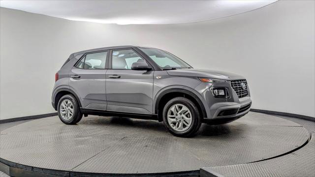 Used 2021 Hyundai Venue SE w/ Cargo Package image 11