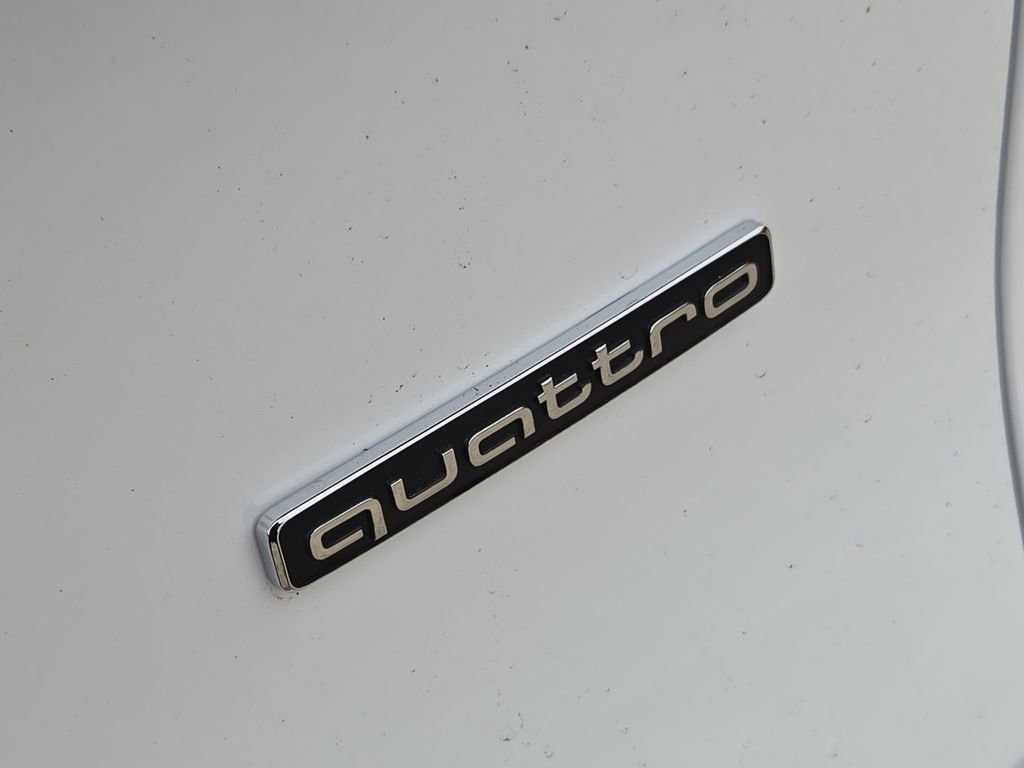 New 2025 Audi Q5 Prestige image 14