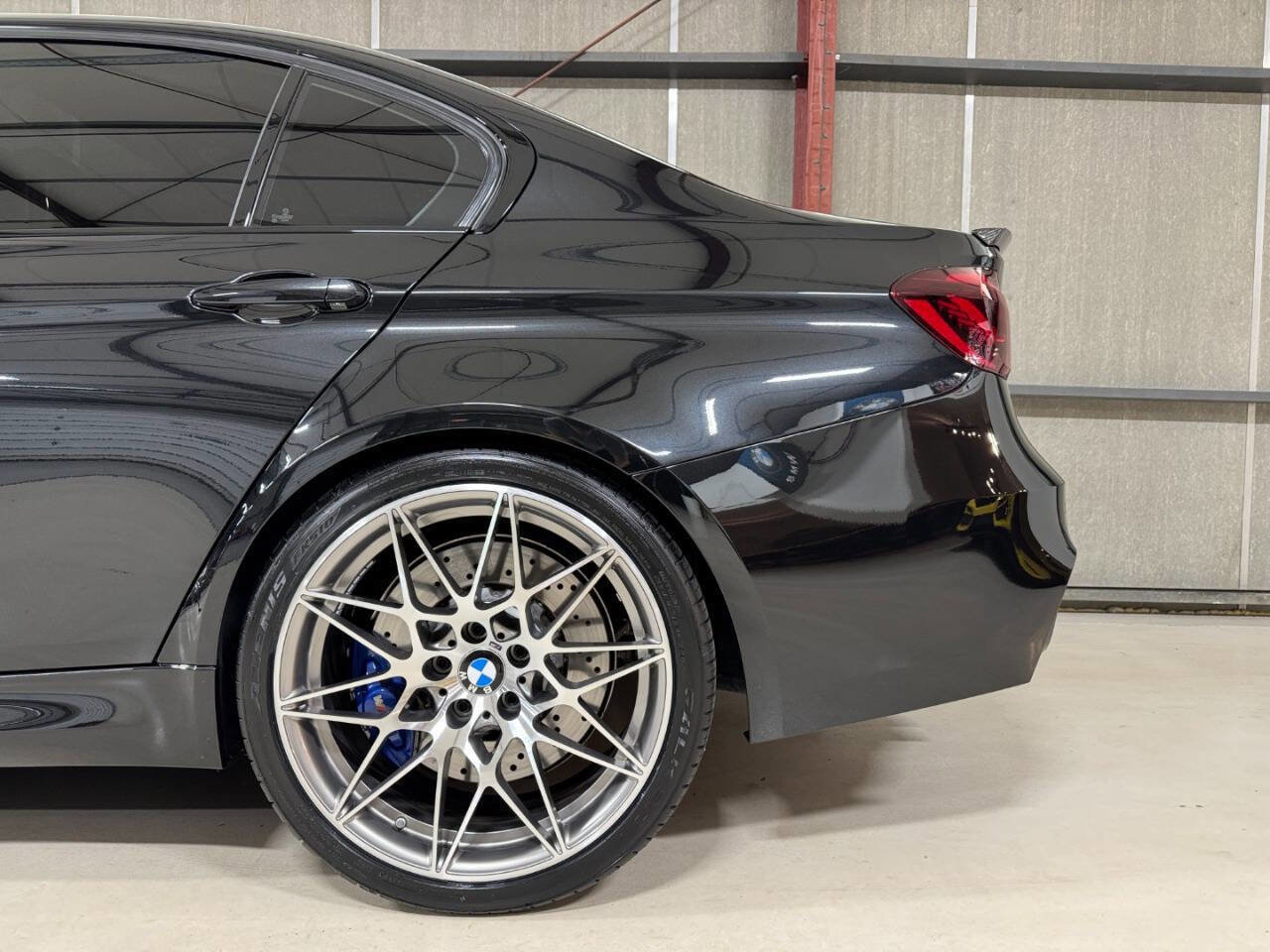 Used 2017 BMW M3 image 29