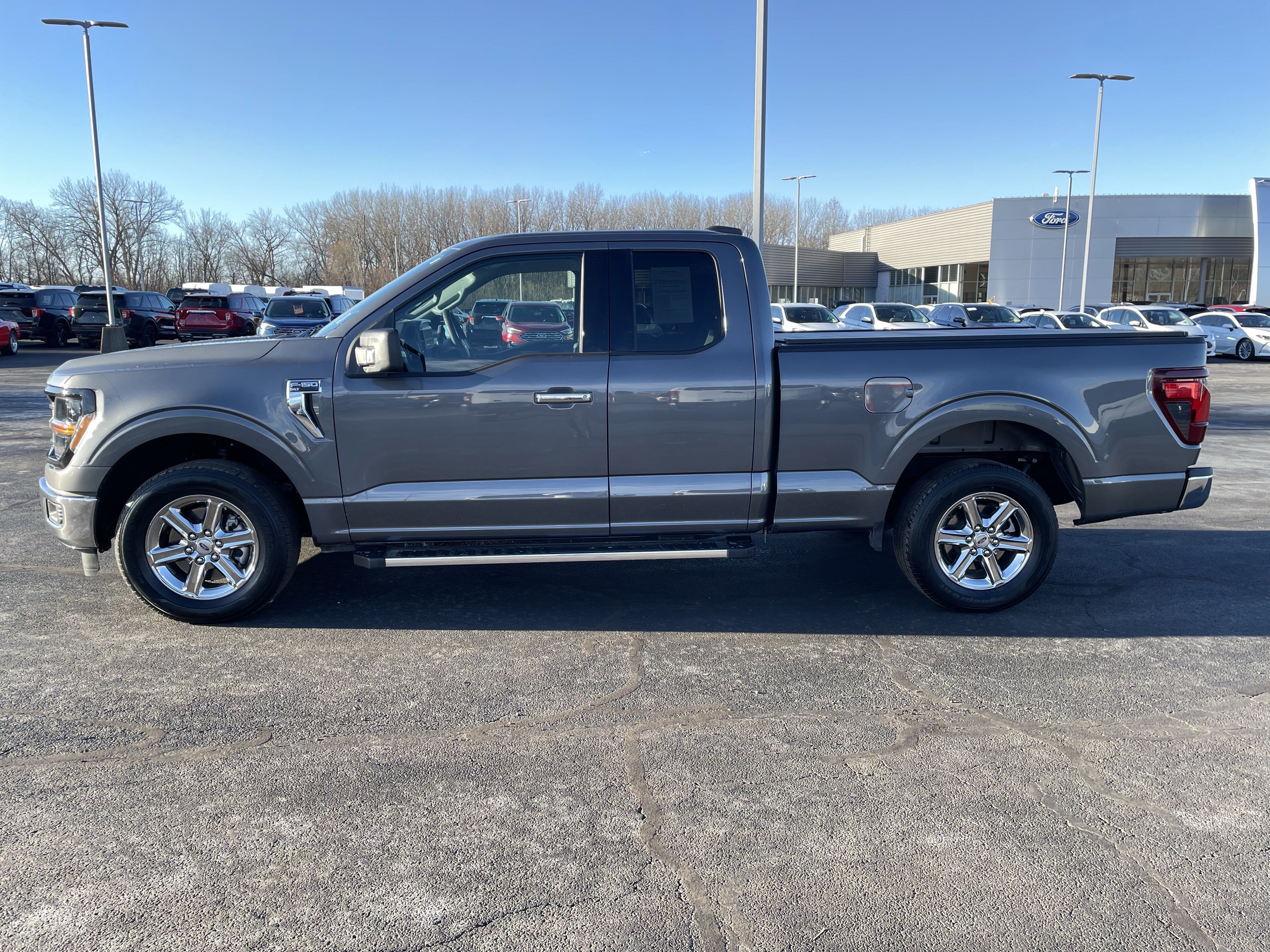 Used 2025 Ford F150 XLT w/ Equipment Group 301A Standard image 2