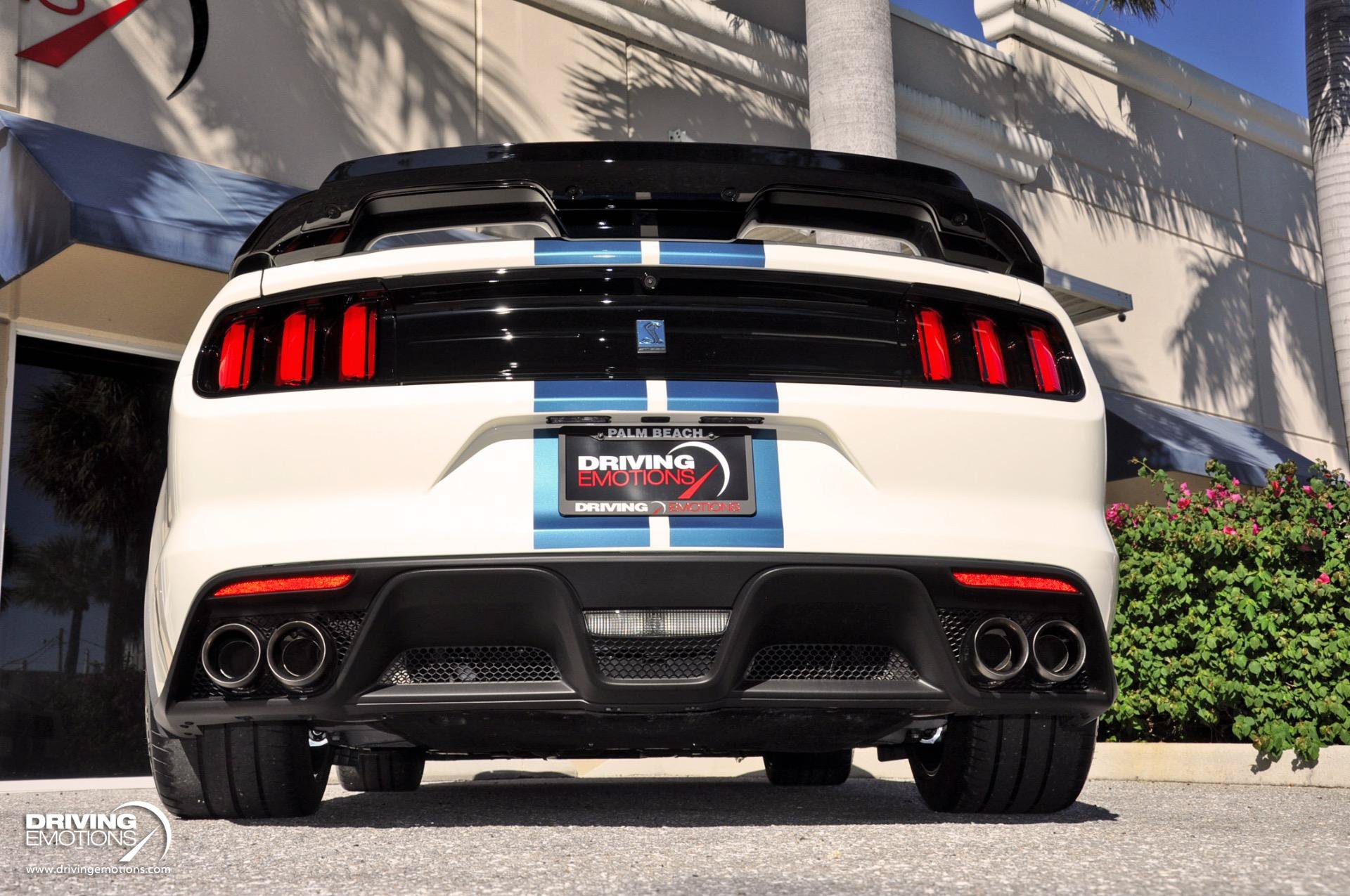 Used 2020 Ford Mustang Shelby GT350 w/ Technology Package RWD image 20