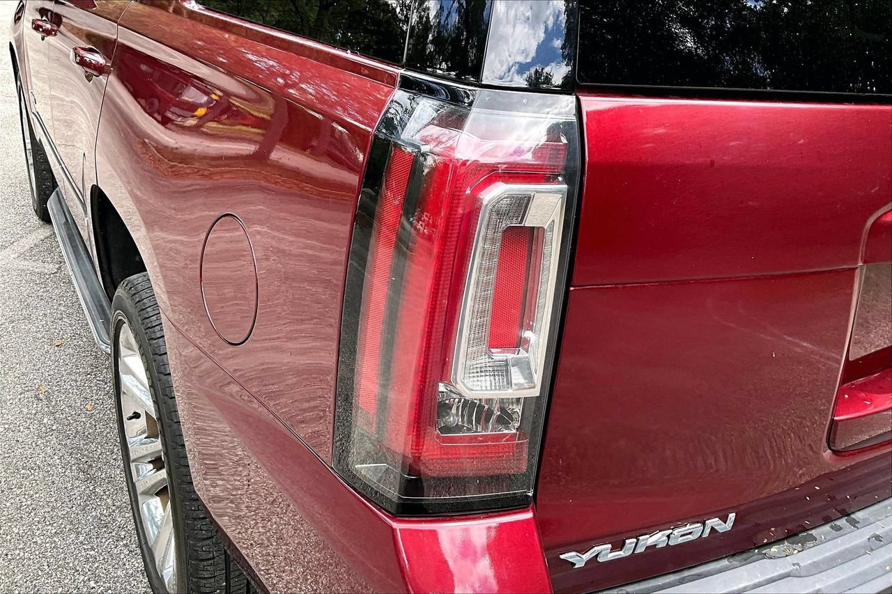 Used 2017 GMC Yukon SLT w/ Premium Edition RWD image 20