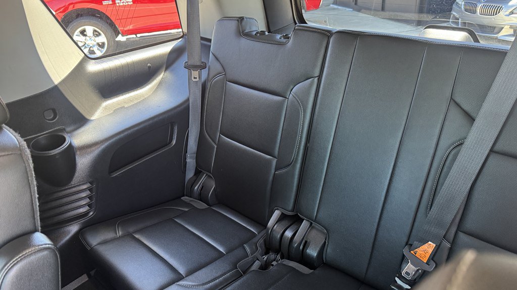 Used 2018 Chevrolet Tahoe Premier w/ RST 6.2L Performance Edition AWD/4WD image 24