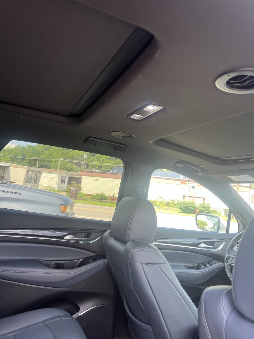 Used 2022 Buick Enclave Essence w/ Experience Buick Package image 14