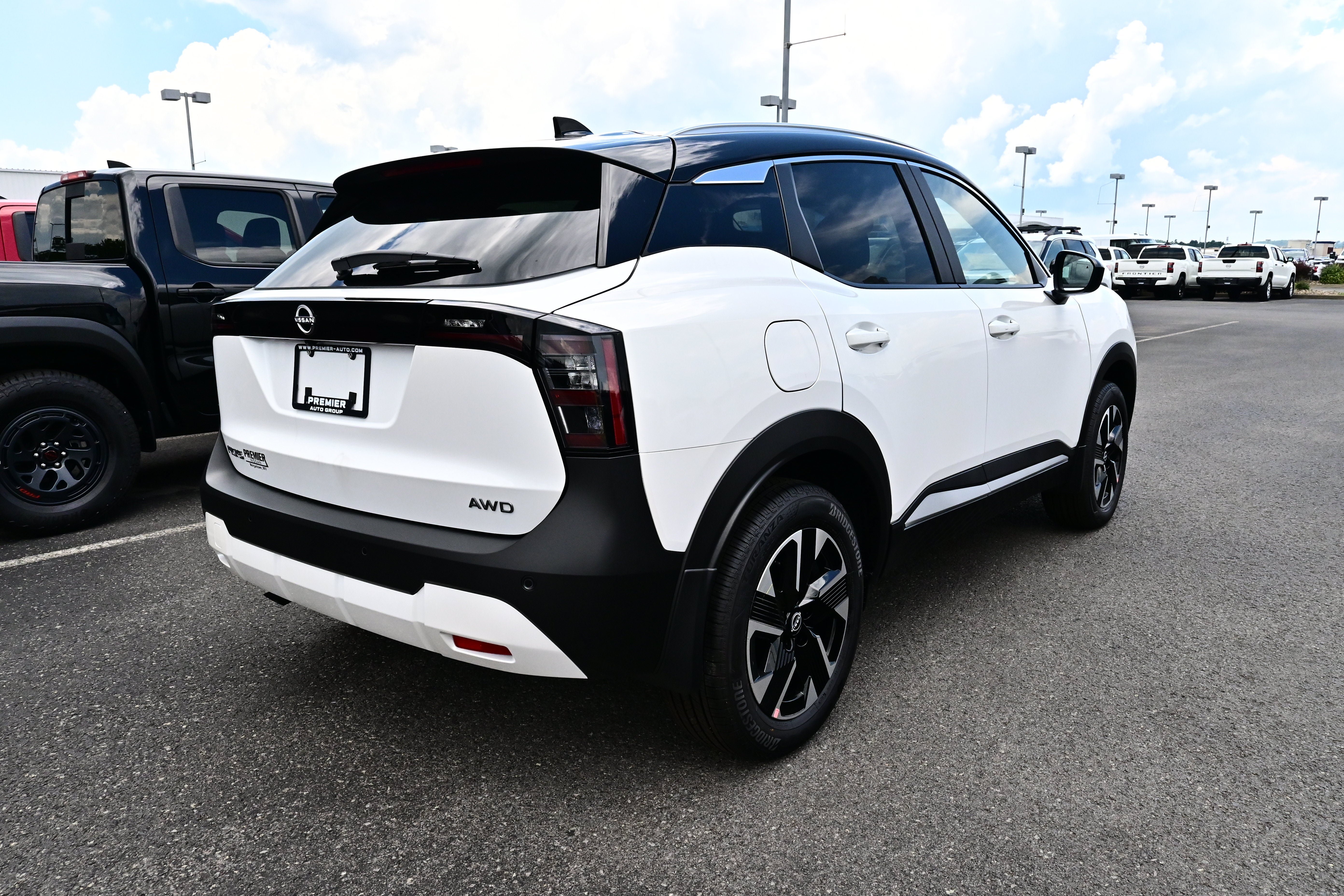 New 2026 Nissan Kicks SV w/ SV Premium Package AWD/4WD image 6