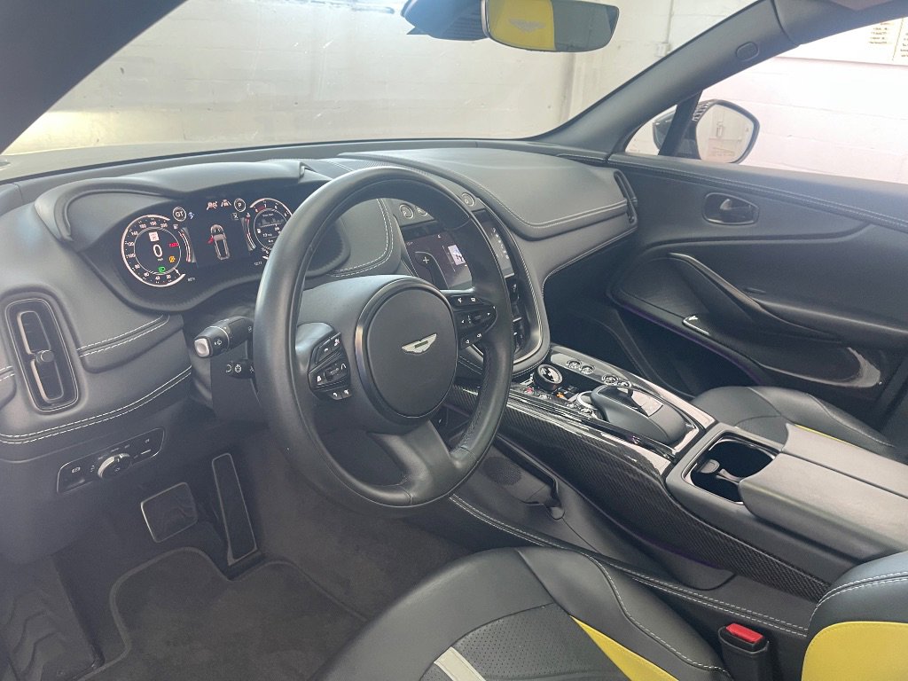 Used 2023 Aston Martin DBX 707 image 4