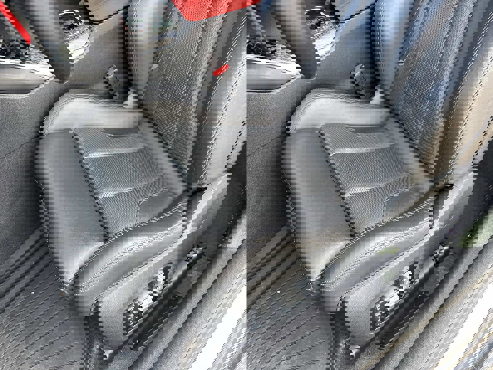 Used 2024 BMW M4 Competition image 14