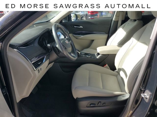 Certified 2023 Cadillac XT4 Luxury w/ Driver Awareness Package image 16