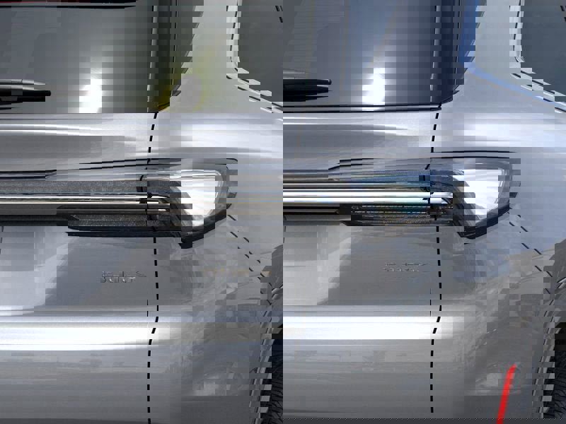 New 2025 Buick Enclave Avenir w/ Super Cruise Package image 13