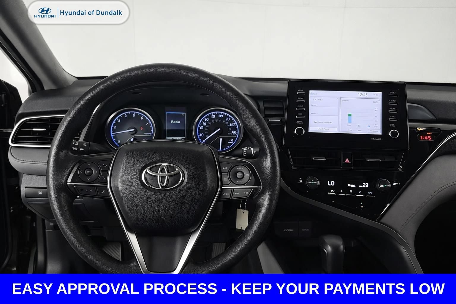 Used 2022 Toyota Camry LE w/ Carpet Mat Package (TMS) FWD image 10