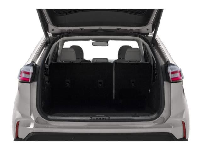Used 2020 Ford Edge Titanium FWD image 11