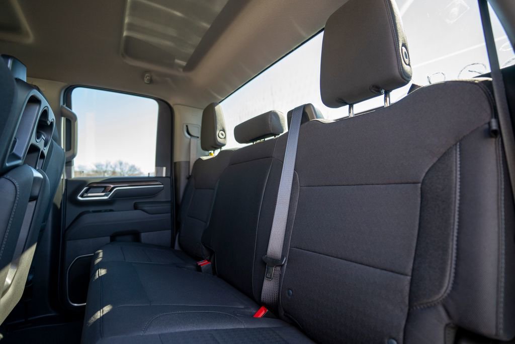 New 2026 Chevrolet Silverado 2500 LT image 36