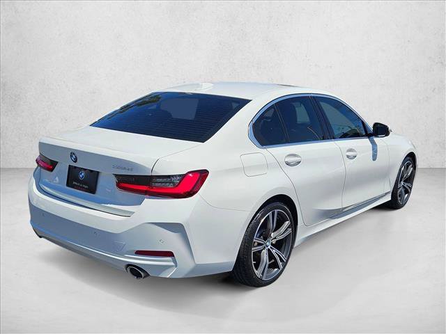 Used 2024 BMW 330i Sedan w/ Premium Package RWD image 5