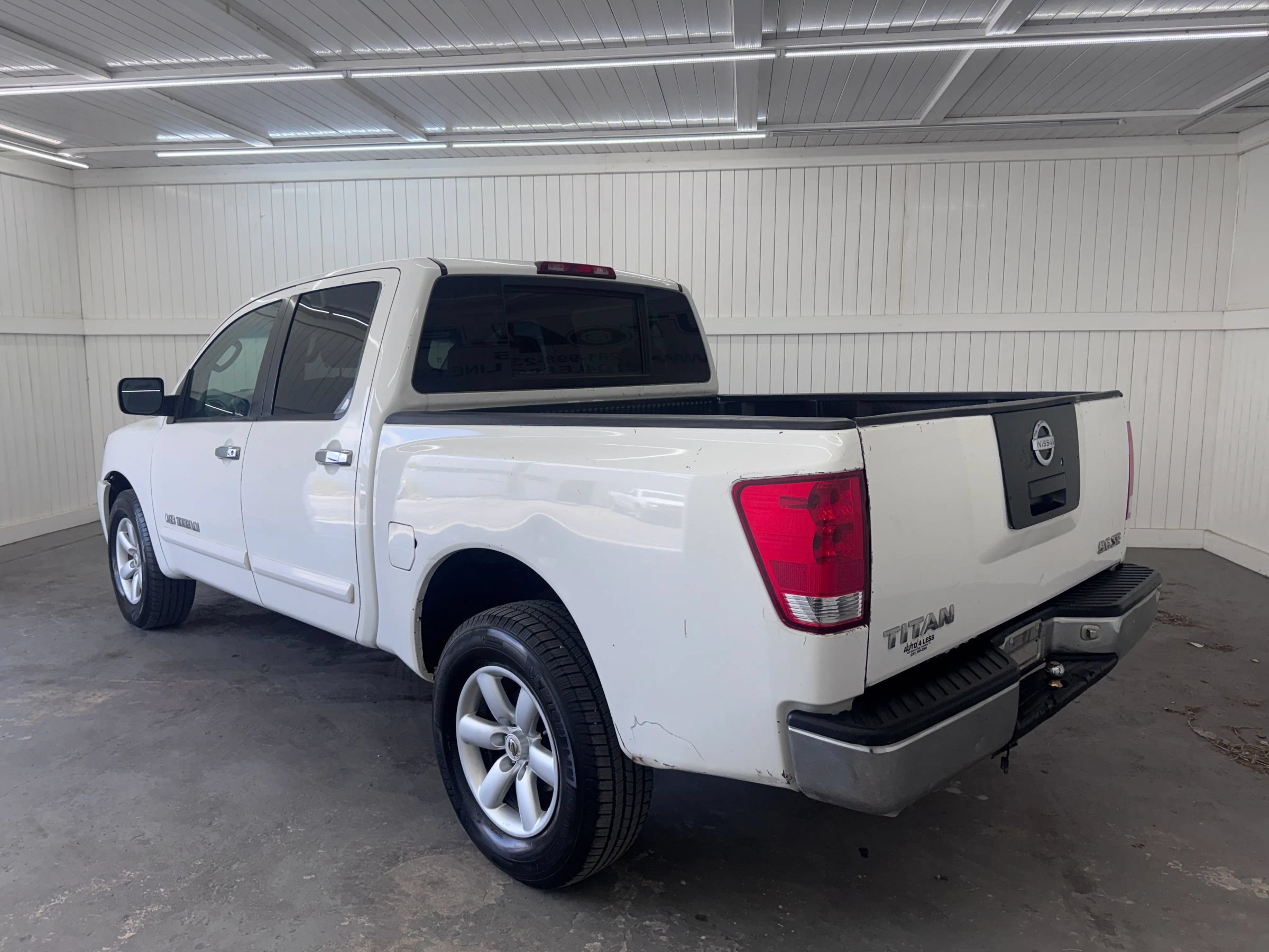 Used 2006 Nissan Titan SE AWD/4WD image 7