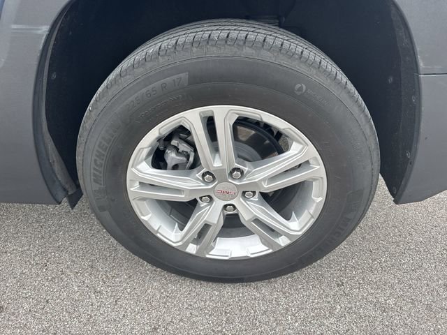 Used 2024 GMC Terrain SLE w/ Driver Convenience Package image 31