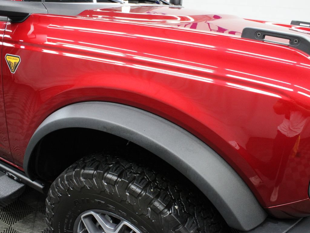 Used 2025 Ford Bronco Badlands AWD/4WD image 40
