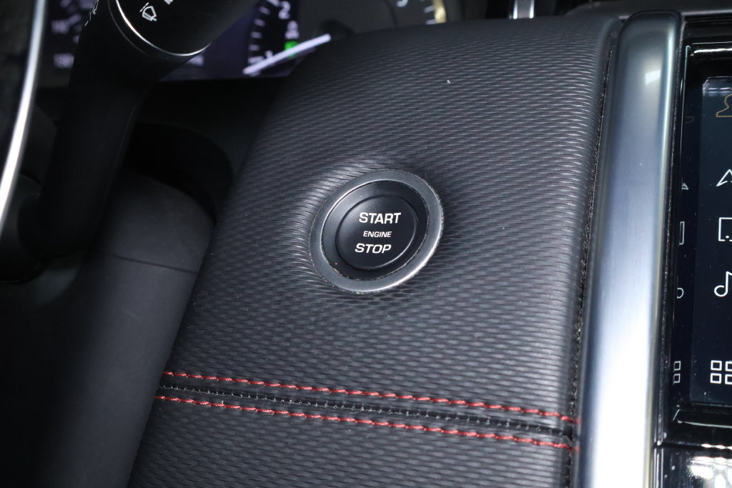 Used 2022 Land Rover Discovery Sport S R-Dynamic AWD/4WD image 32
